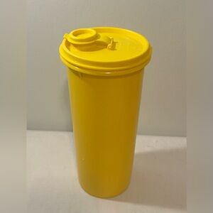 Vintage Tupperware #262-9 Slim Line Harvest Yellow Pitcher & Food Storage